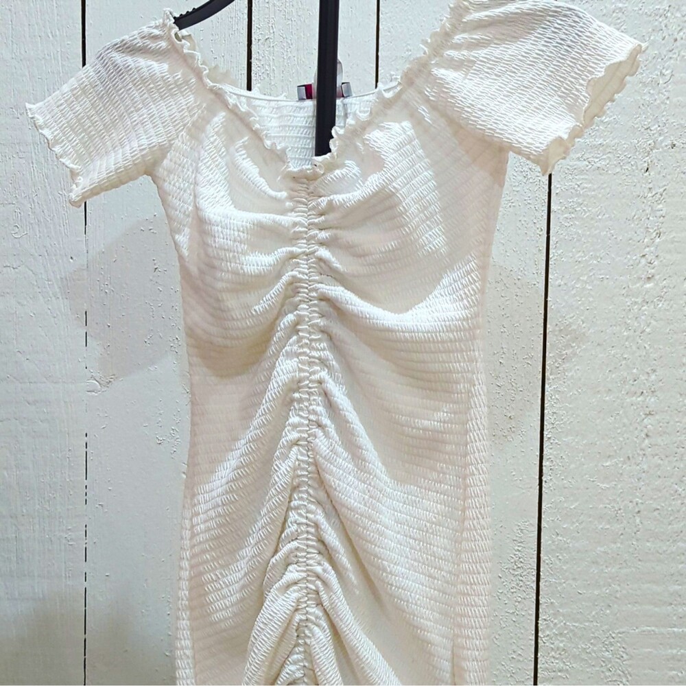 NWT Madrag White Ruched Dress With Tie Ar Bottom Size L
